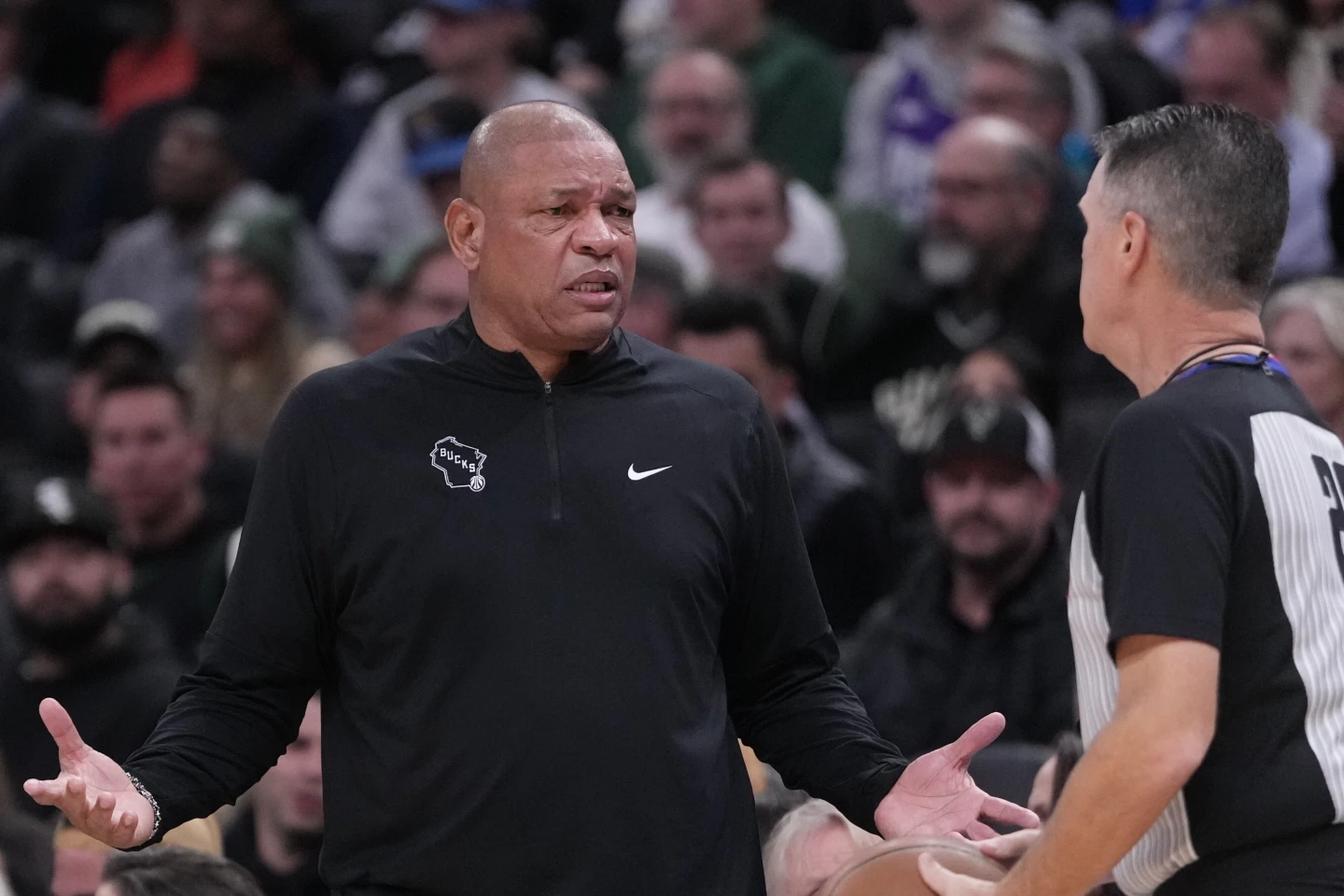 벅스는 부상당한 지아니스 안테토쿤보 없이 경기를 치르면서 힘든 시기를 겪을 것으로 보인다.